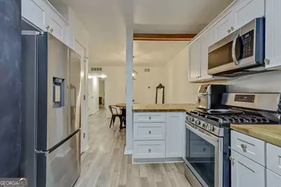 205 Woodcliff Drive #205, Sandy Springs, GA 30350 - Photo 9