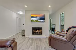 205 Woodcliff Dr, Sandy Springs, GA 30350 - Photo 5