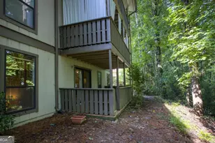 205 Woodcliff Dr, Sandy Springs, GA 30350 - Photo 19