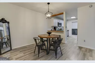 205 Woodcliff Drive #205, Sandy Springs, GA 30350 - Photo 7
