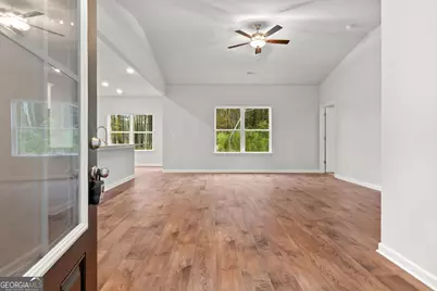 69 Derring Circle, Newnan, GA 30263 - Photo 5