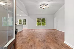 69 Derring Cir, Newnan, GA 30263 - Photo 5