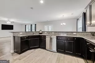 807 Hyacinth Cir, Guyton, GA 31312 - Photo 13