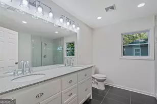 2624 NW Peyton Rd, Atlanta, GA 30318 - Photo 37