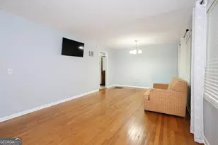 413 Tracy Terrace, Warner Robins, GA 31088 - Photo 3