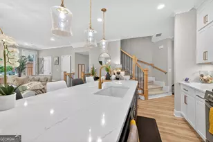 425 Retreat Ln, Canton, GA 30114 - Photo 11