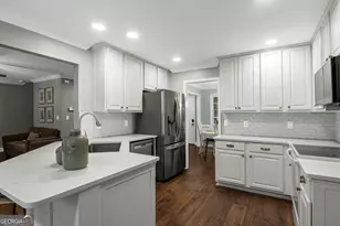 10 Cove Dr, Newnan, GA 30263 - Photo 15