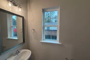 375 Brook Dr, Brunswick, GA 31525 - Photo 11