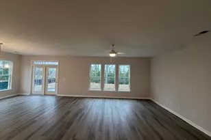 375 Brook Dr, Brunswick, GA 31525 - Photo 7