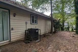 9020 Sterling Ridge Ln, Jonesboro, GA 30238 - Photo 17