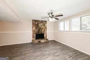 5343 Martins Crossing Rd, Stone Mountain, GA 30088 - Photo 9