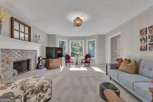 1607 Dumbarton Ln, Peachtree City, GA 30269 - Photo 9