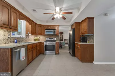 1607 Dumbarton Lane, Peachtree City, GA 30269 - Photo 13