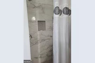 6860 Robinson Street, Lithonia, GA 30058 - Photo 9