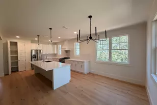 110 Clubhouse Cir, Saint Marys, GA 31558 - Photo 5