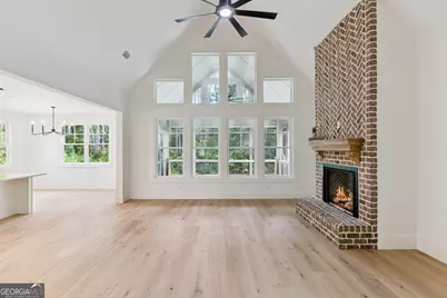 110 Clubhouse Circle, Saint Marys, GA 31558 - Photo 9