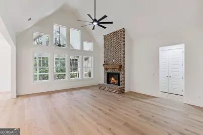 110 Clubhouse Circle, Saint Marys, GA 31558 - Photo 11