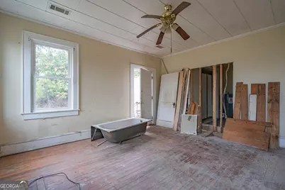 400 N Main Street, Swainsboro, GA 30401 - Photo 23