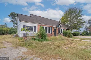 400 N Main St, Swainsboro, GA 30401 - Photo 1