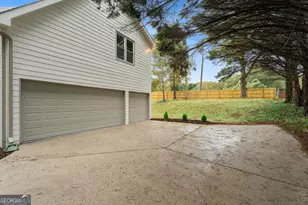 2820 Elderberry Ln, Cumming, GA 30040 - Photo 3