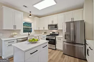 2820 Elderberry Ln, Cumming, GA 30040 - Photo 15