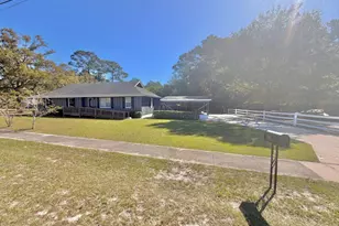 1101 S Palm St, Jesup, GA 31546 - Photo 1