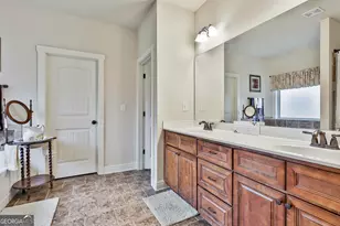 409 Walden Pond Way, Senoia, GA 30276 - Photo 21