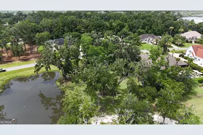 370 Oak Grove Island Drive, Brunswick, GA 31523 - Photo 3