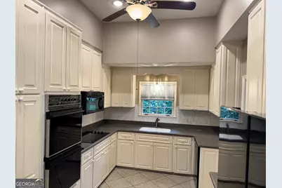 220 Topi Trail, Hinesville, GA 31313 - Photo 9