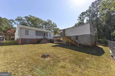 3049 Cloverhurst Drive, East Point, GA 30344 - Photo 13