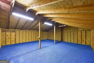 3049 Cloverhurst Dr, East Point, GA 30344 - Photo 11