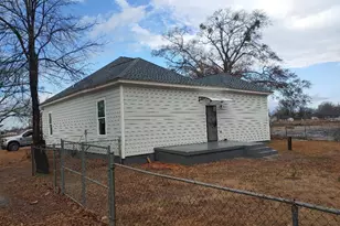 2 Cedar Ave, Griffin, GA 30223 - Photo 3