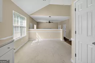 7531 Edenberry Way, Lithonia, GA 30058 - Photo 13