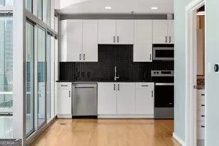 923 Peachtree St NE, Atlanta, GA 30309 - Photo 17