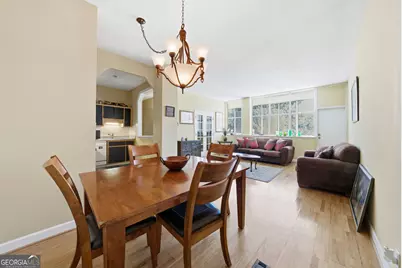 3060 Pharr Court North NW #APT 223, Atlanta, GA 30305 - Photo 3