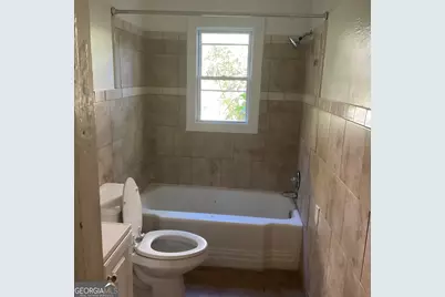 541 W Lake Avenue NW, Atlanta, GA 30318 - Photo 5