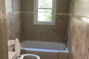 541 W Lake Ave NW, Atlanta, GA 30318 - Photo 5