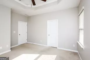 6234 Grand Fox Cir, Flowery Branch, GA 30542 - Photo 9