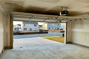 486 Grand Magnolia St, Jackson, GA 30233 - Photo 3