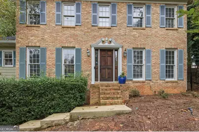 9156 Branch Valley Way, Roswell, GA 30076 - Photo 1