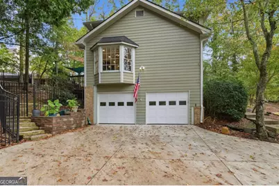9156 Branch Valley Way, Roswell, GA 30076 - Photo 25