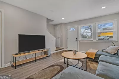 1749 Hawthorne Avenue, College Park, GA 30337 - Photo 5