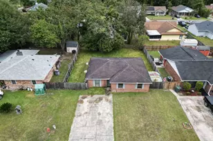 251 Garden Cir, Hinesville, GA 31313 - Photo 19