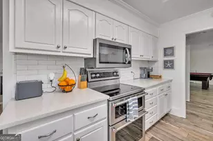 437 Mimosa Dr, Saint Simons, GA 31522 - Photo 29