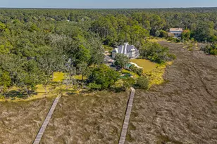 437 Mimosa Dr, Saint Simons, GA 31522 - Photo 47