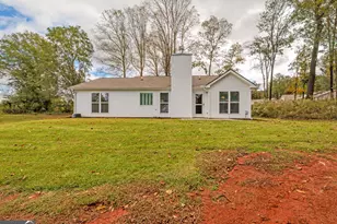 148 Allen Dr, Lavonia, GA 30553 - Photo 3