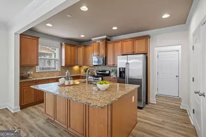 3910 Dalwood Drive, Suwanee, GA 30024 - Photo 17