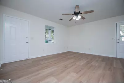 406 Harmon Avenue, Carrollton, GA 30117 - Photo 9