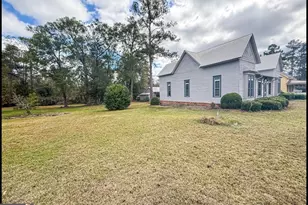 211 Railroad St, Garfield, GA 30425 - Photo 19