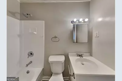 1352 Labelle Street, Jonesboro, GA 30238 - Photo 17